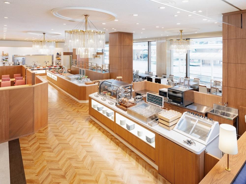 Hotel New Hankyu Kyoto Exteriör bild